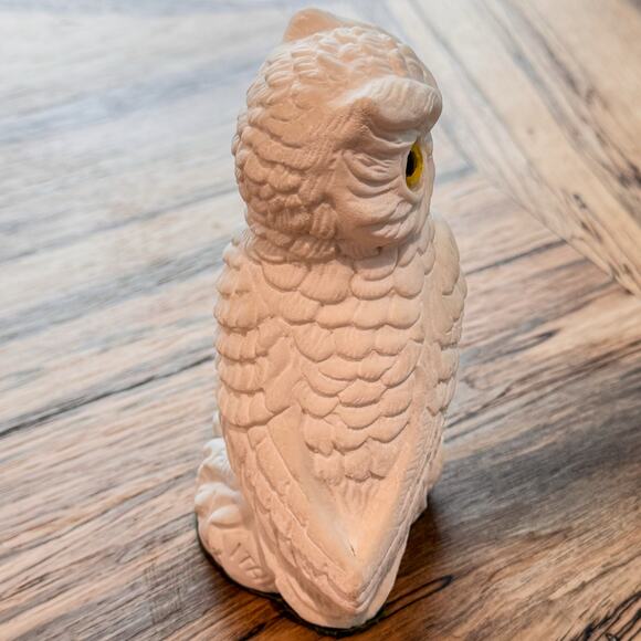 Mid-Century Italian Sandstone Owl Statue, 5”H x 3.5”W - Picture 4 of 7
